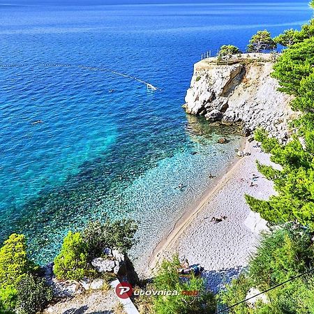 Villa Leoma With Heated Pool Marusici  外观 照片